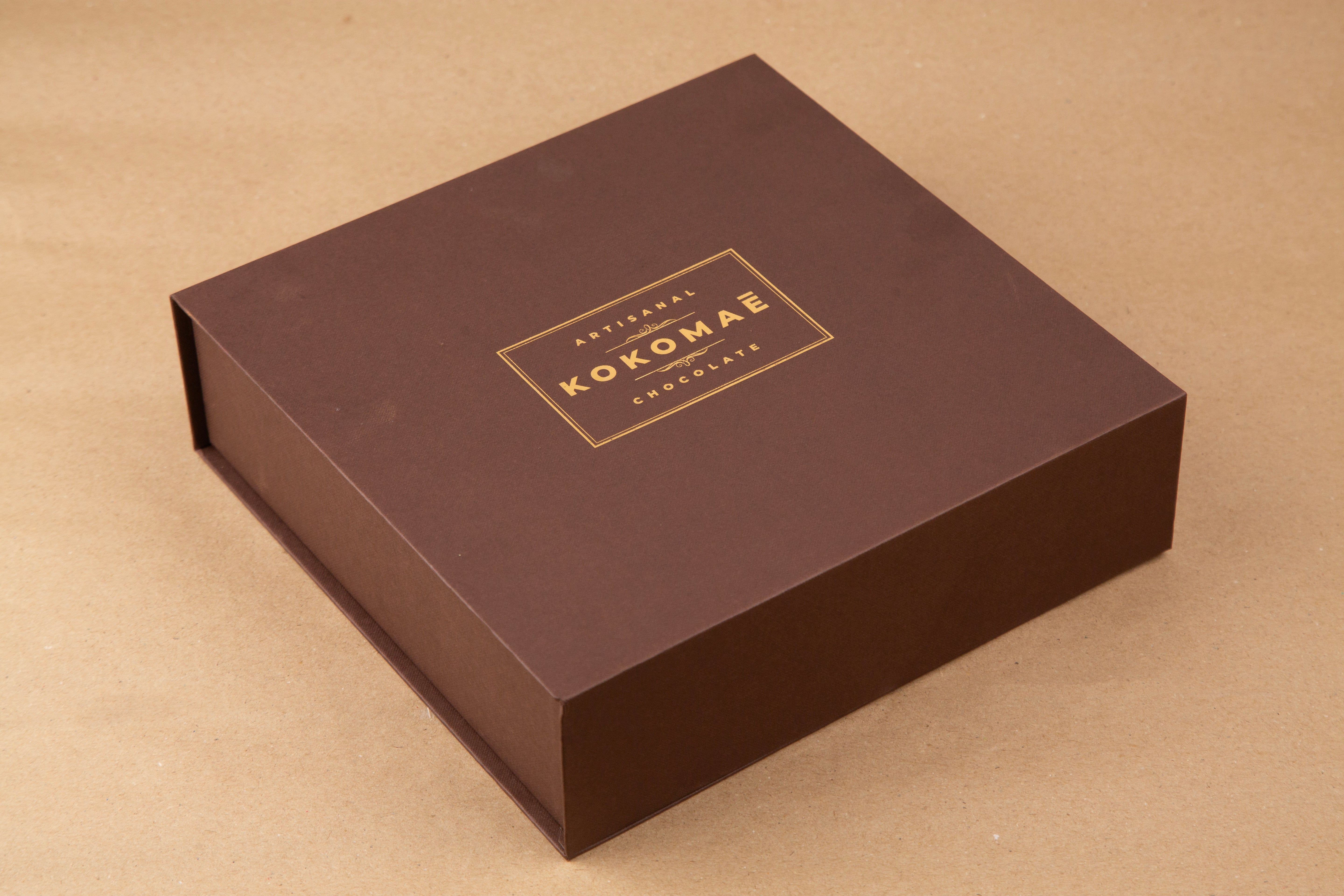 Kokomaē Chocolate Gift Hamper with 5 Bean to Bar Chocolates & 3 Jars of Coated Nuts